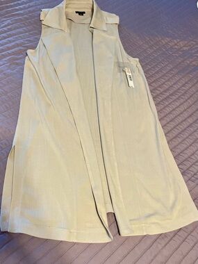 NWT New Directions Sleeveless Longline Duster Vest Open Front Beige Small